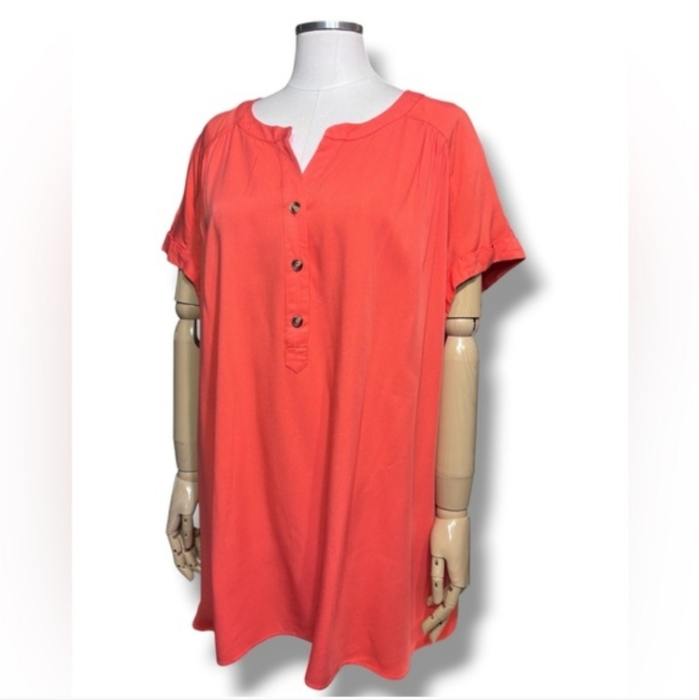 ROSE + OLIVE Coral Sleeveless Henley Split Hem Top Size 2X NWT